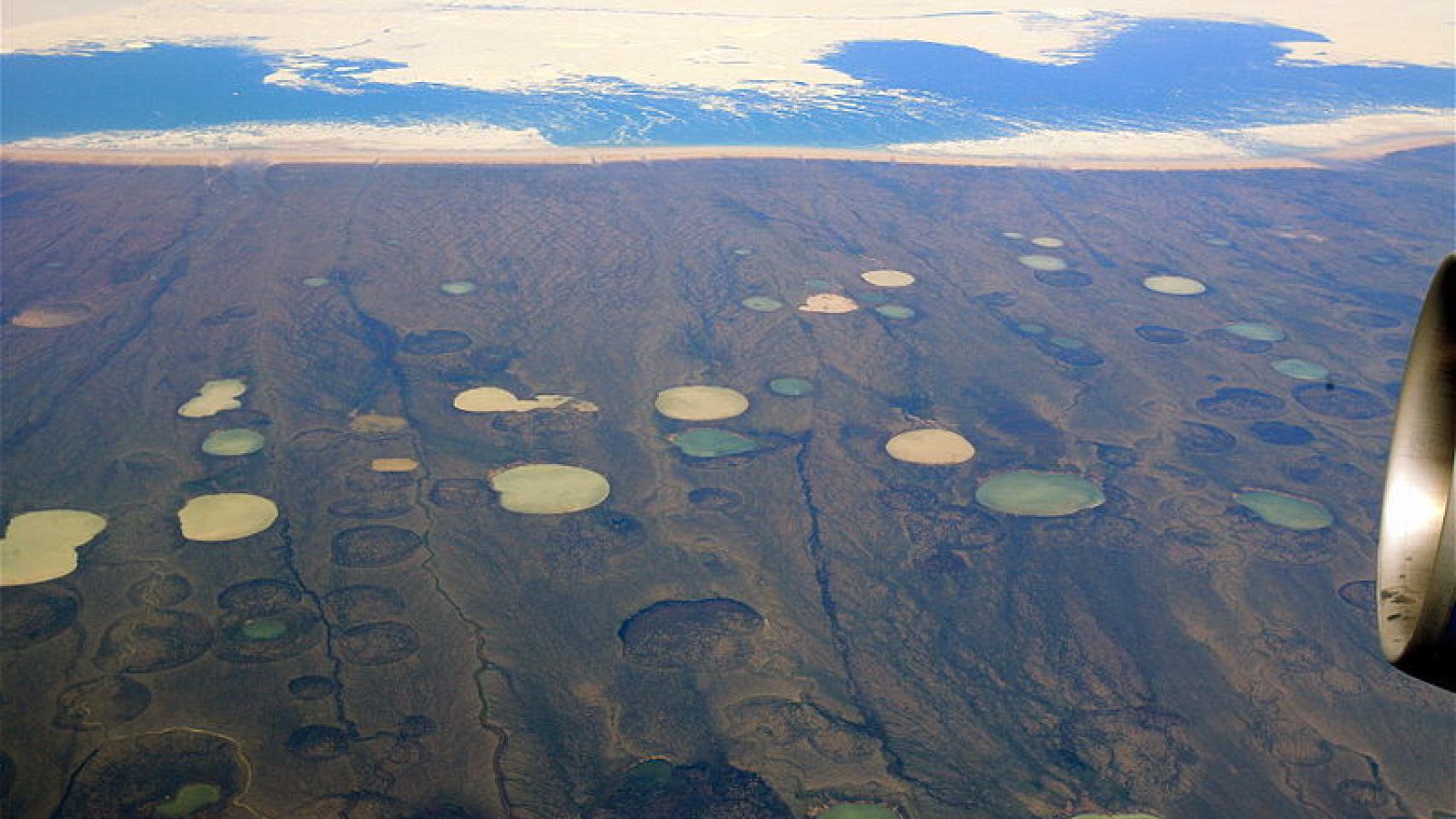 Charcos de permafrost derretido cerca de Groenlandia en 2008.