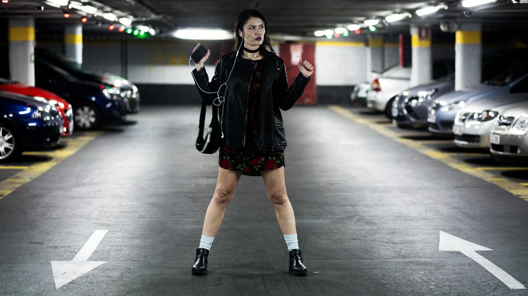 Después de un éxito prematuro, La China aprende lo que es el oficio del músico.