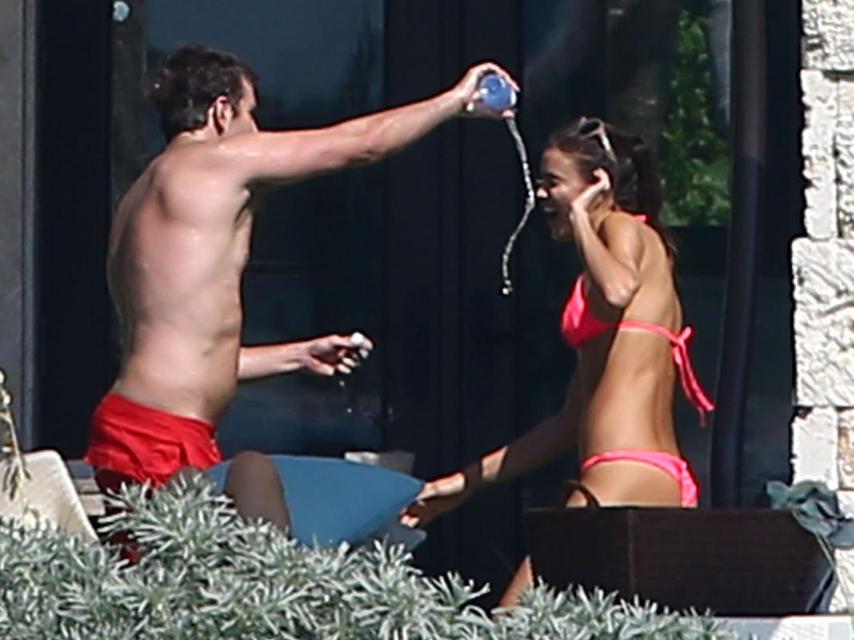 Bradley Cooper e Irina Shayk en las Bahamas.