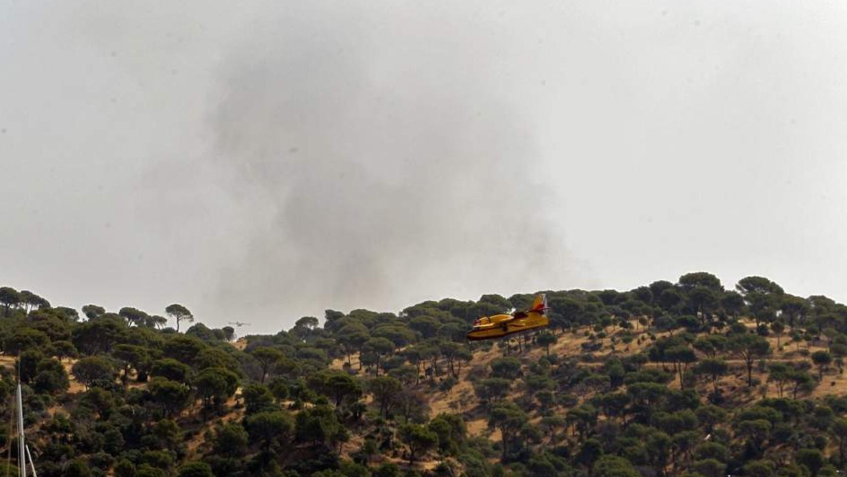 El agente provocó varios incendios en las inmediaciones de Navas del Rey, donde estaba destinado.