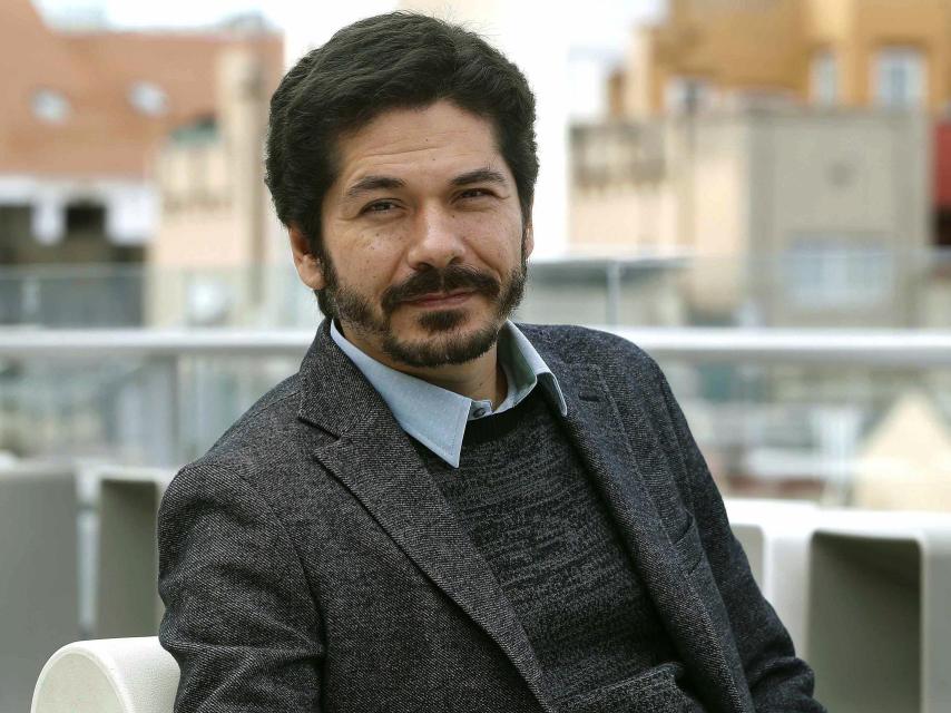 Juan Pablo Villalobos gana el Premio Herralde de novela.