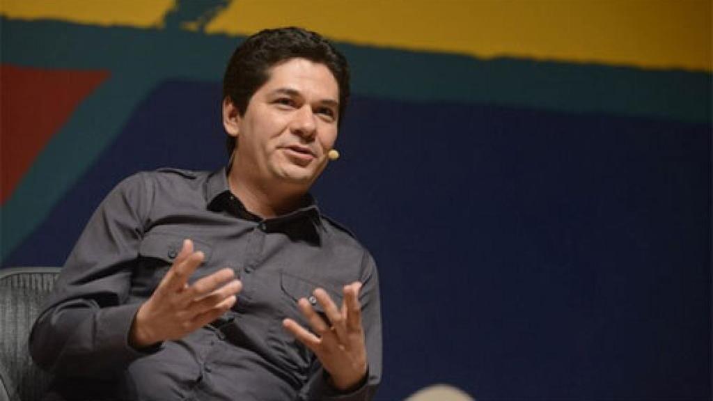 Image: Juan Pablo Villalobos, Premio Herralde de Novela 2016