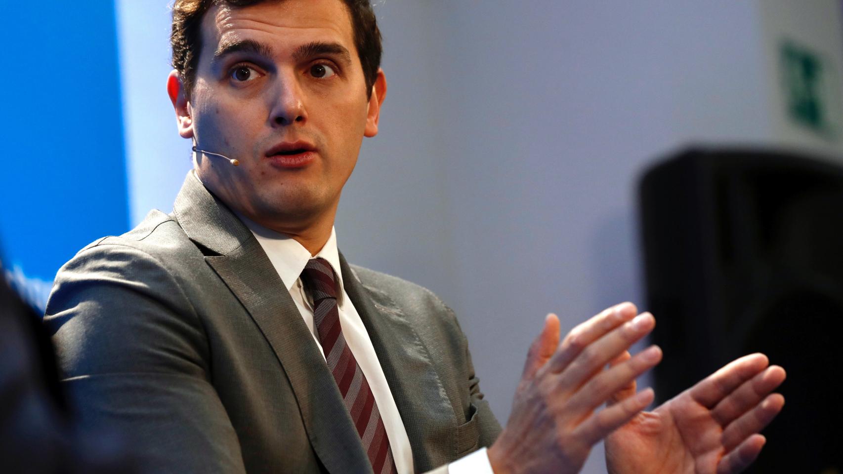 Rivera: los discursos de PP y Podemos en educación se parecen por inmovilistas