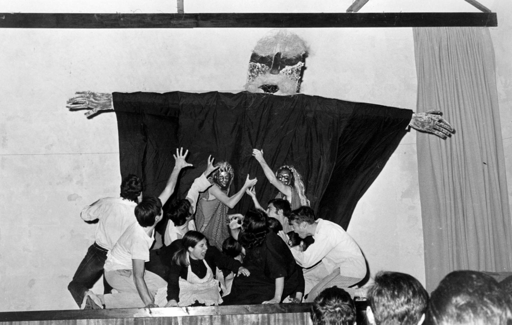 Oratorio, obra de Alfonso Jiménez Romero.