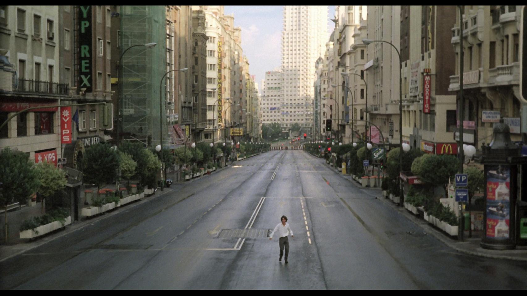 La Gran Vía cortada para la escena más famosa de Abre los ojos.