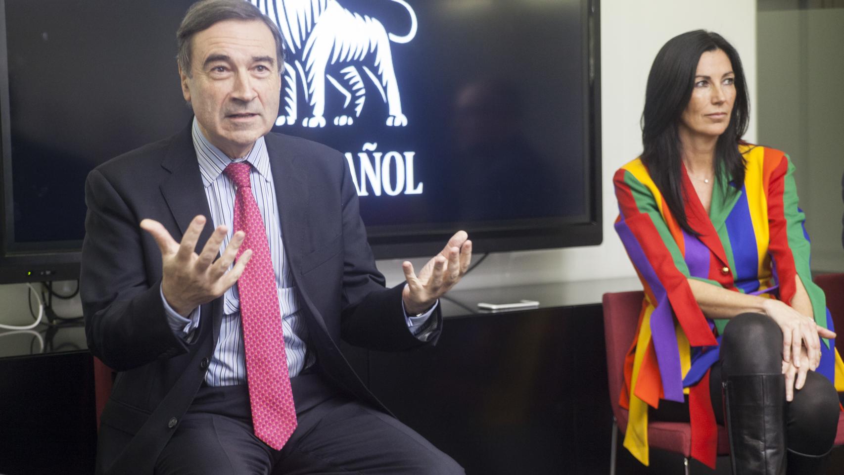 El director de EL ESPAÑOL, Pedro J. Ramírez, presenta la nueva aplicación.