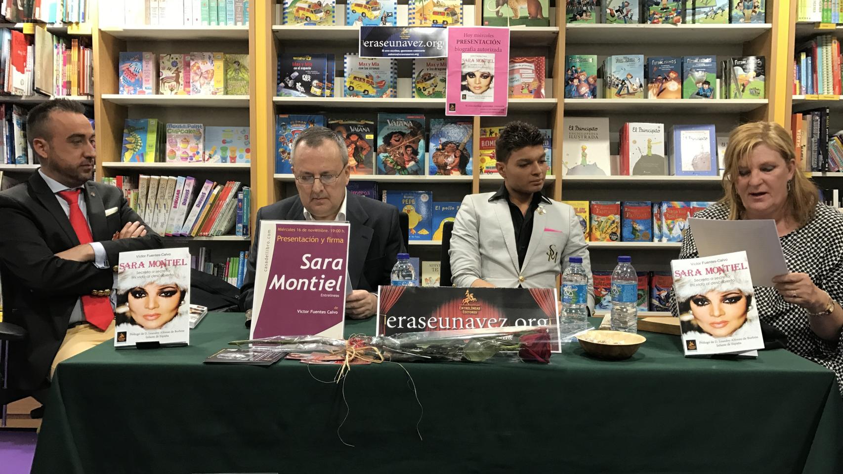 Momento de la presentación del libro de este jueves.