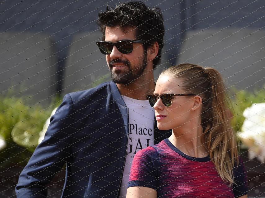 Miguel Ángel Muñoz con Manuela Vellés.