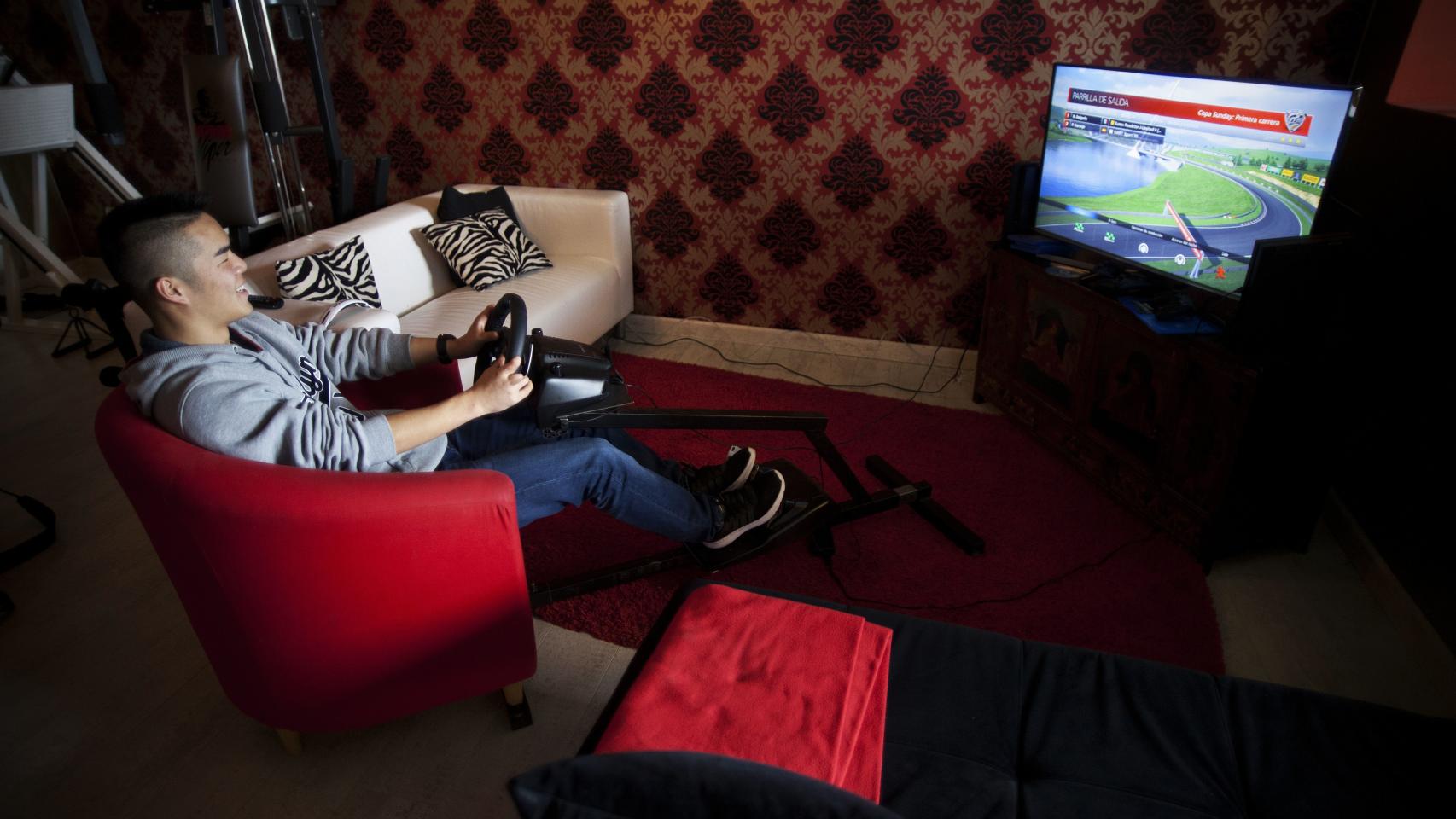 Daniel anima a otras familias a no tener miedo a adoptar. Foto: Iban Aguinaga