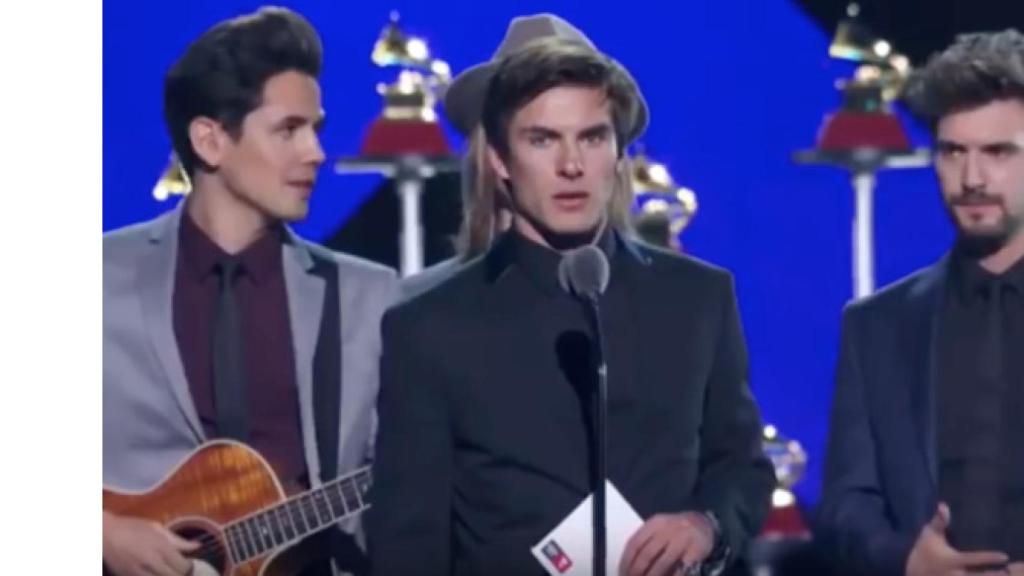 Andrés Ceballos (Dvicio) pide perdón por su error con Juan Gabriel