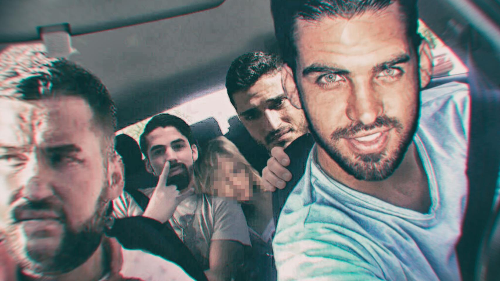 La Manada, con la joven de la que abusaron en Pozoblanco. Alfonso Jesús Cabezuelo, al fondo junto a la chica.