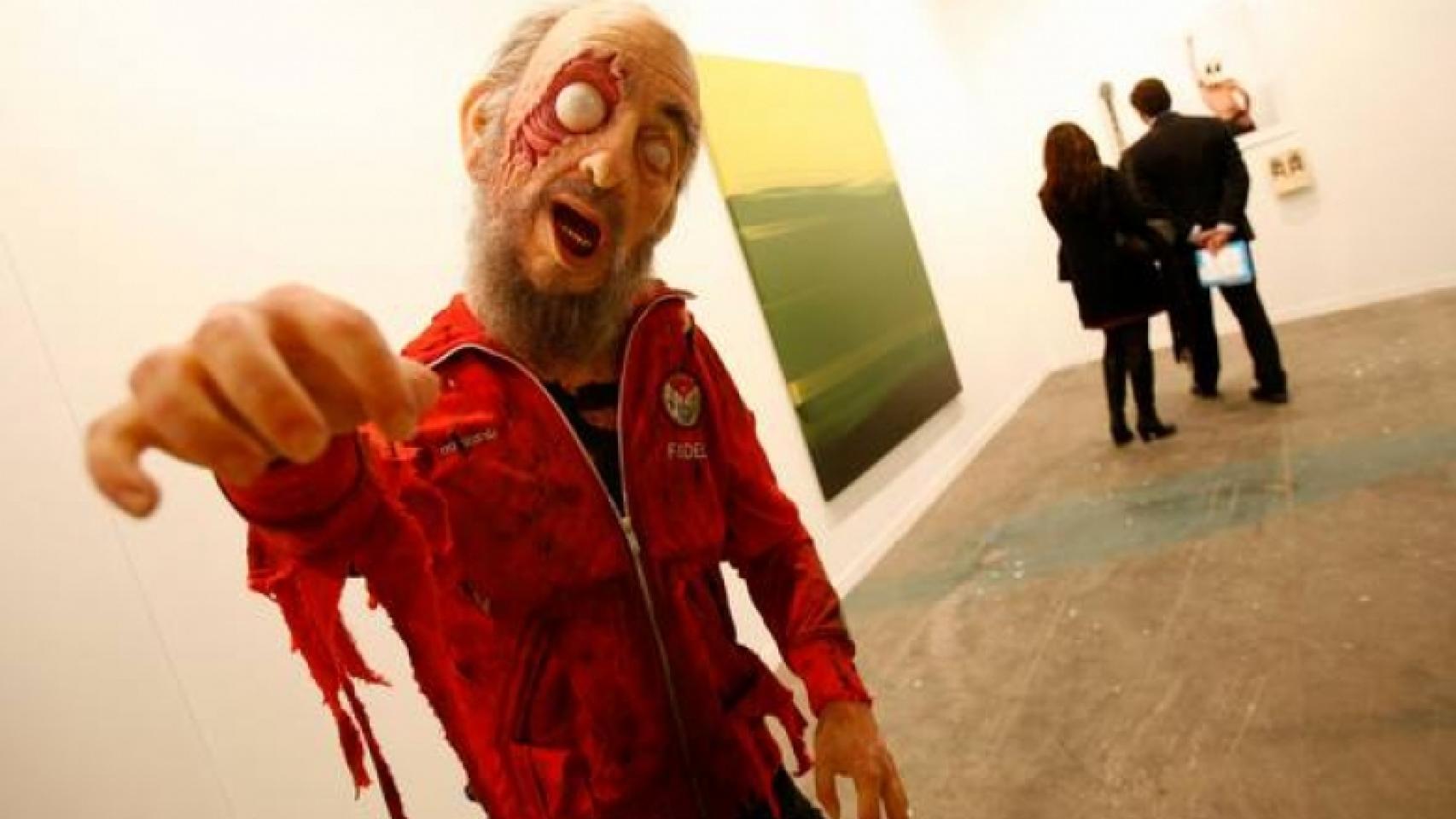 'Viva zombie Fidel', una escultura de Eugenio Merino.