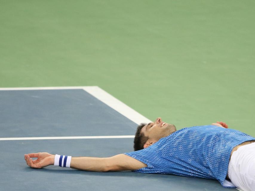 Federico Delbonis justo tras conseguir el punto definitivo para Argentina.