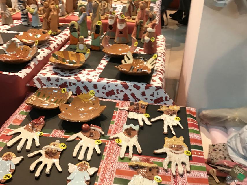 Algunas de las obras de arte que han hecho los alumnos más pequeños.