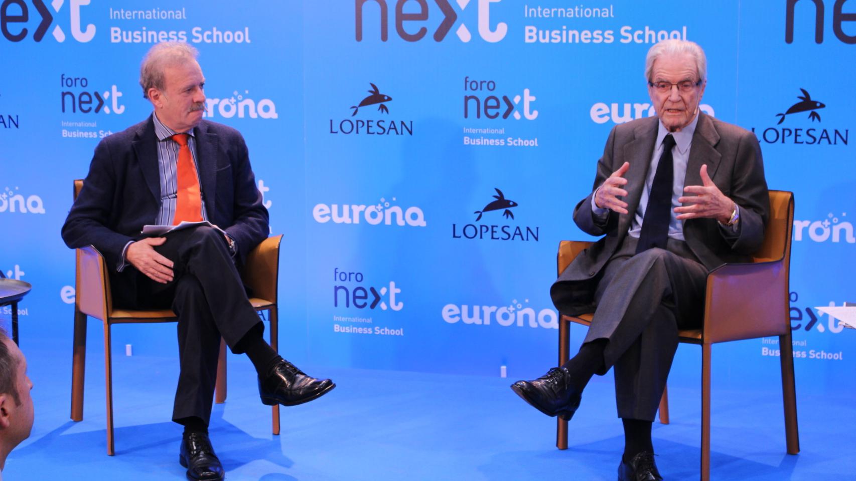 El presidente de la Fundación Garrigues, Antonio Garrigues Walker, y el presidente de Next IBS, Manuel Campo Vidal.