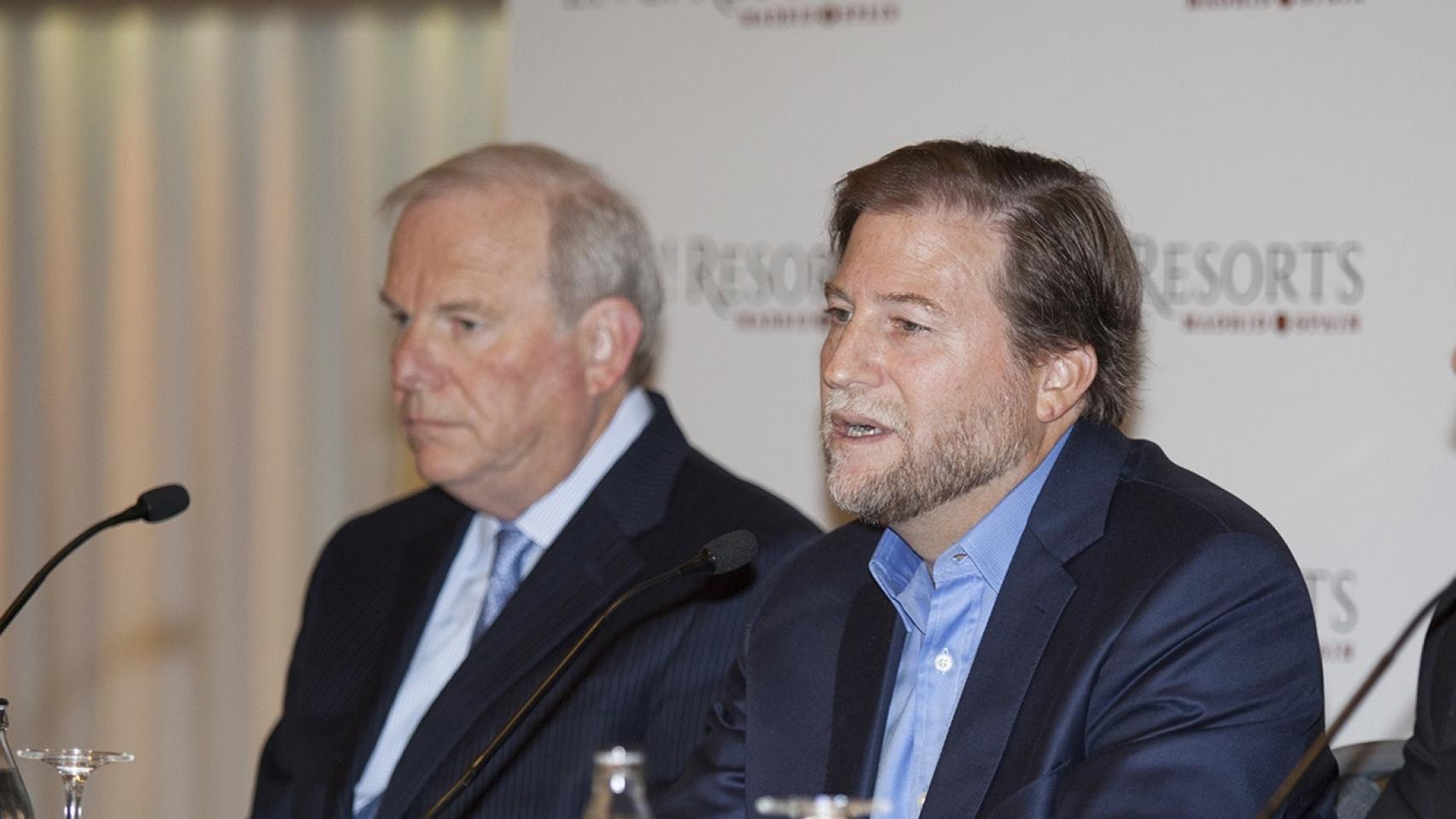 Abe Rosenthal, vicepresidente de desarrollo del grupo Cordish, junto al CEO, Joseph Weinberg.
