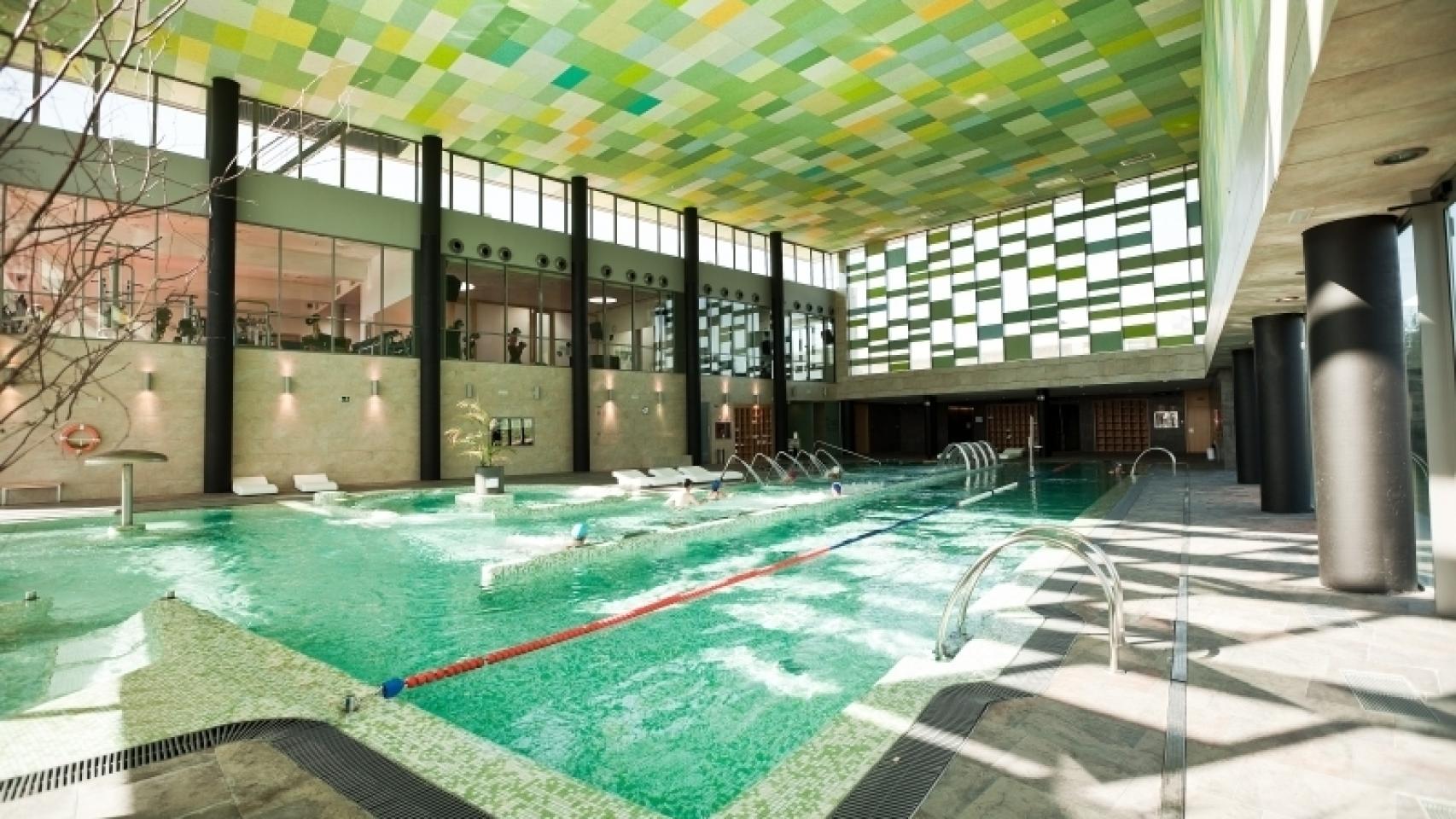 Centro hidro-termal en el entorno de la Expo - Parque del Agua