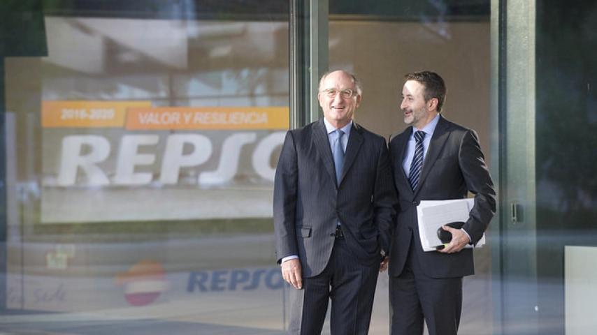 El consejero delegado de Repsol, Josu Jon Imaz, junto al presidente de la petrolera, Antonio Brufau.