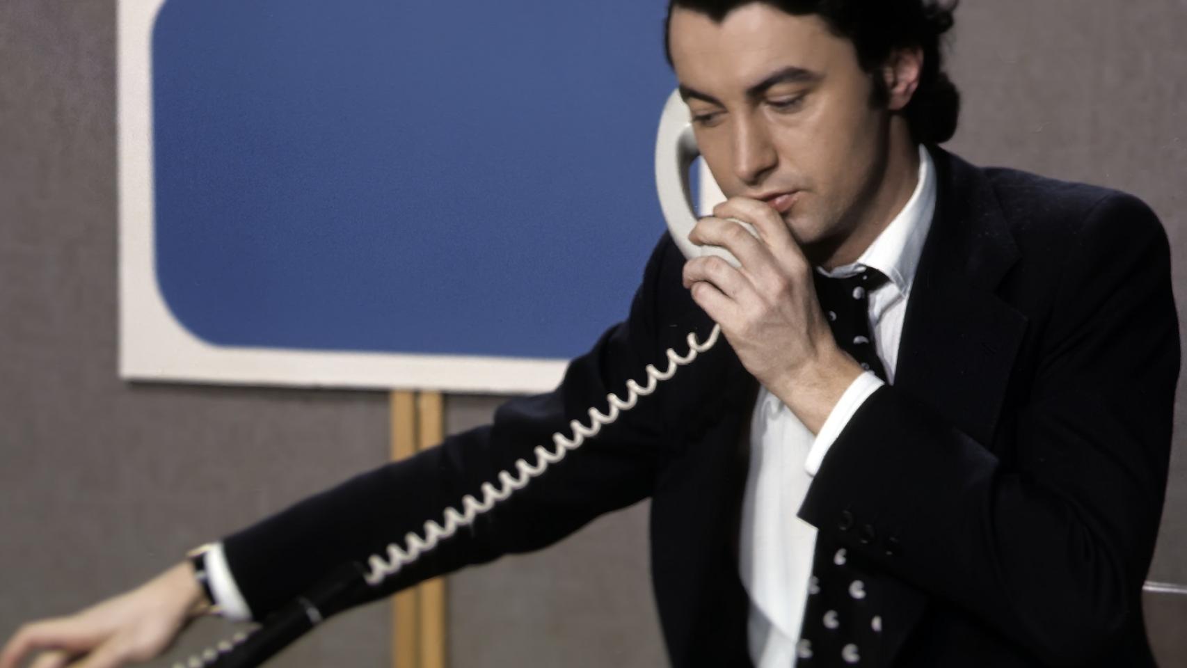 Lalo Azcona durante su etapa de presentador en RTVE