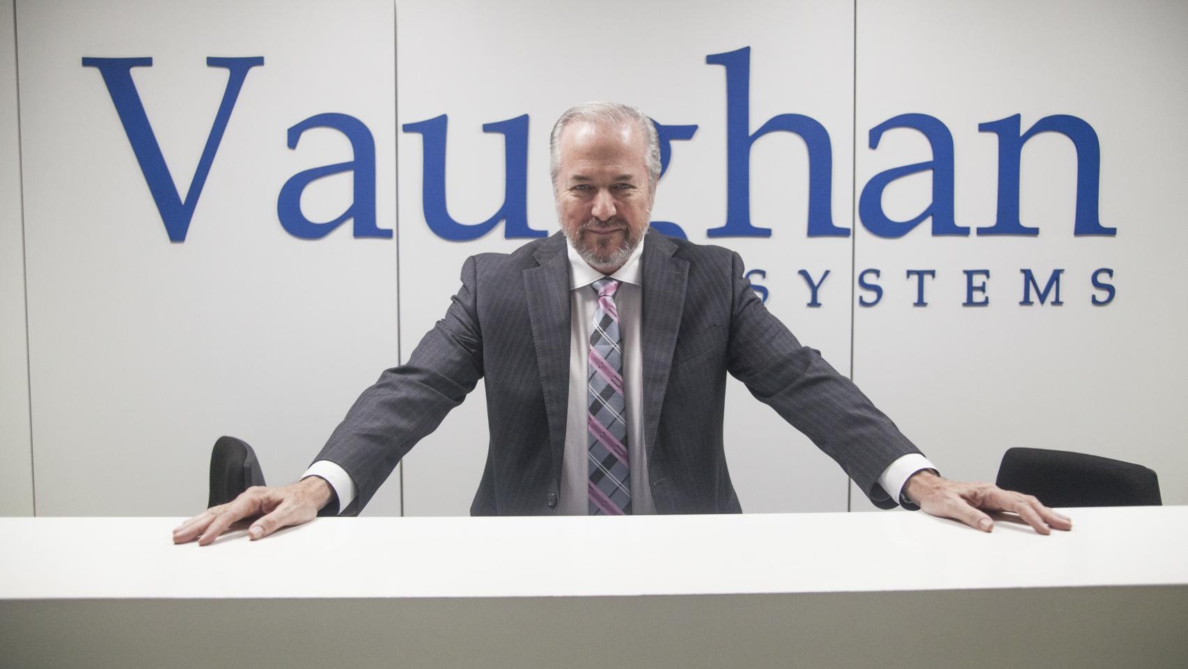 Richard Vaughan uno de los profesores de inglés más mediáticos.