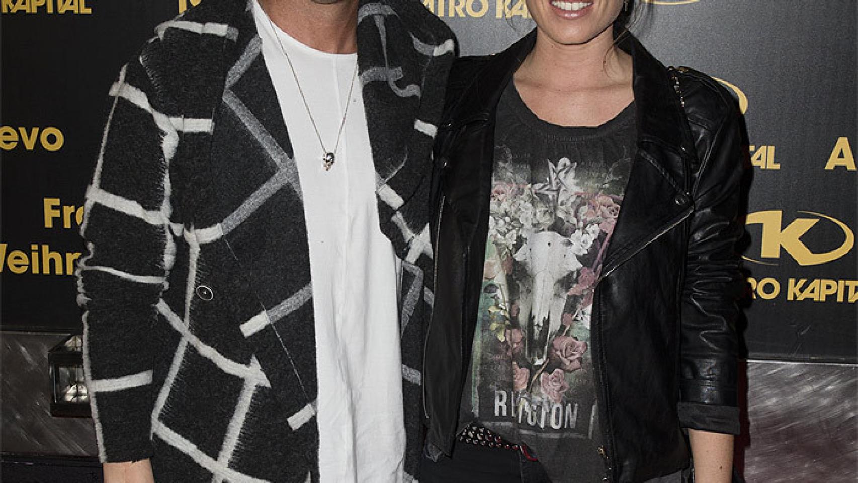 Fonsi junto a su prometida Marta Castro celebró este sábado una fiesta para celebrar su 38 cumpleaños