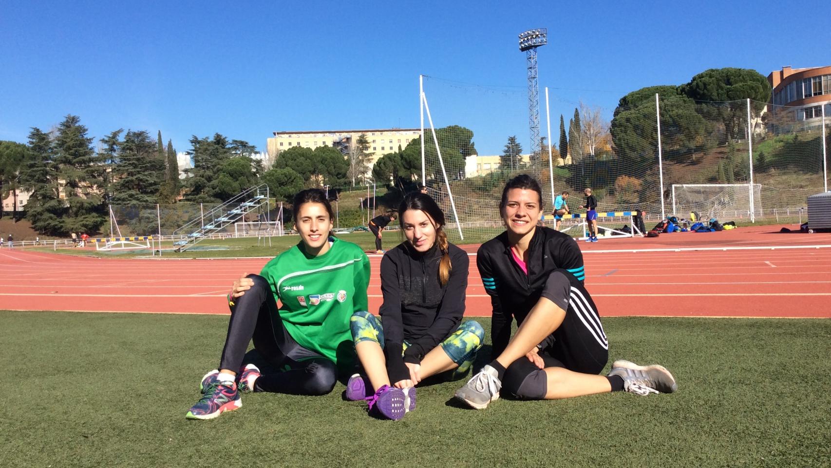 De izquierda a derecha: Claudia, Maria José  e Irene.