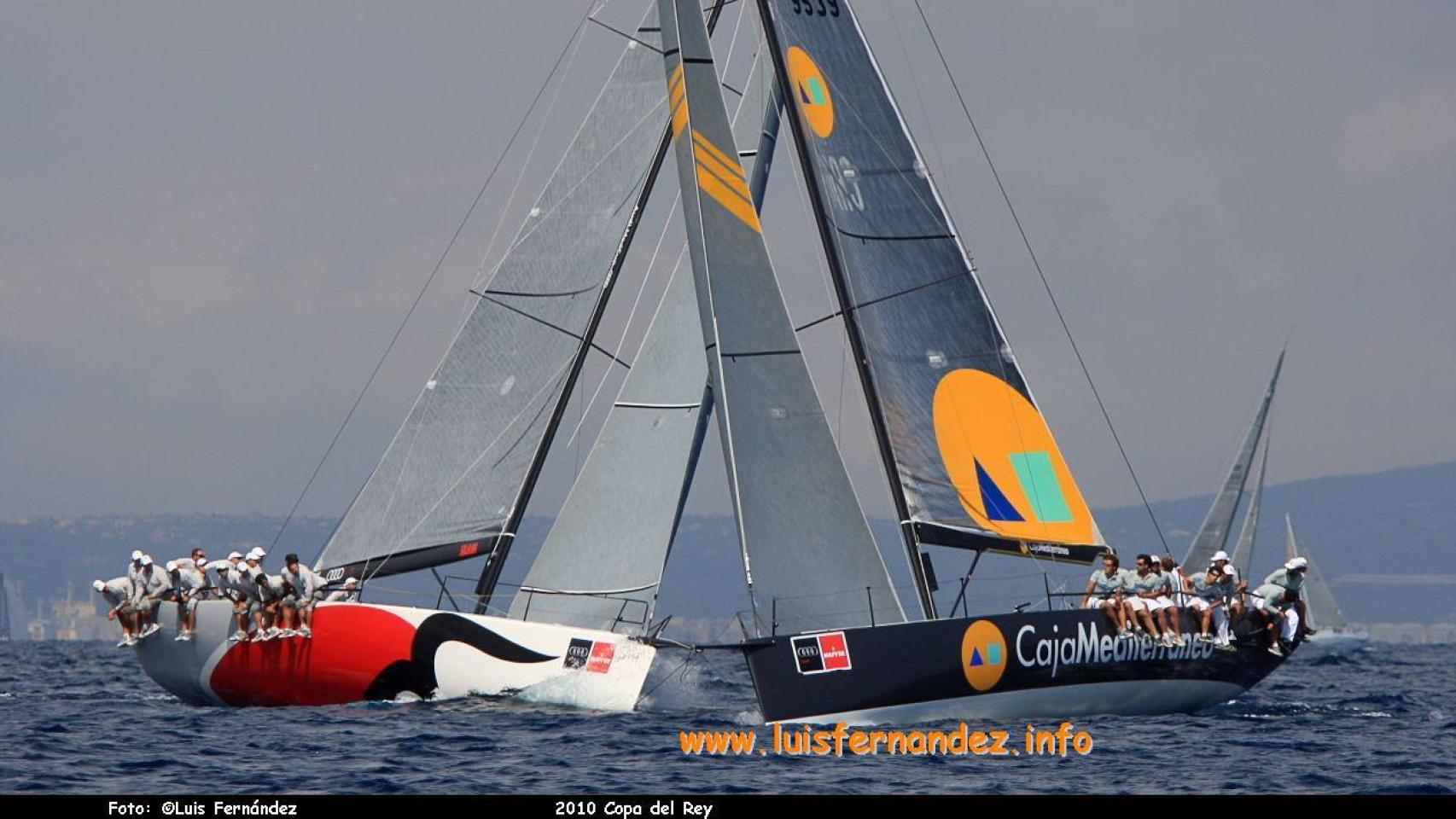 Imagen del velero patrocinado por la Caja de Ahorros del Mediterráneo.