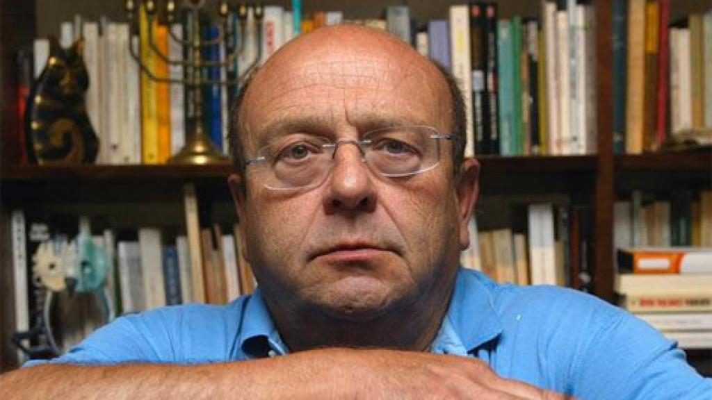 Image: La familia de Vázquez Montalbán dona su legado a la Biblioteca de Cataluña