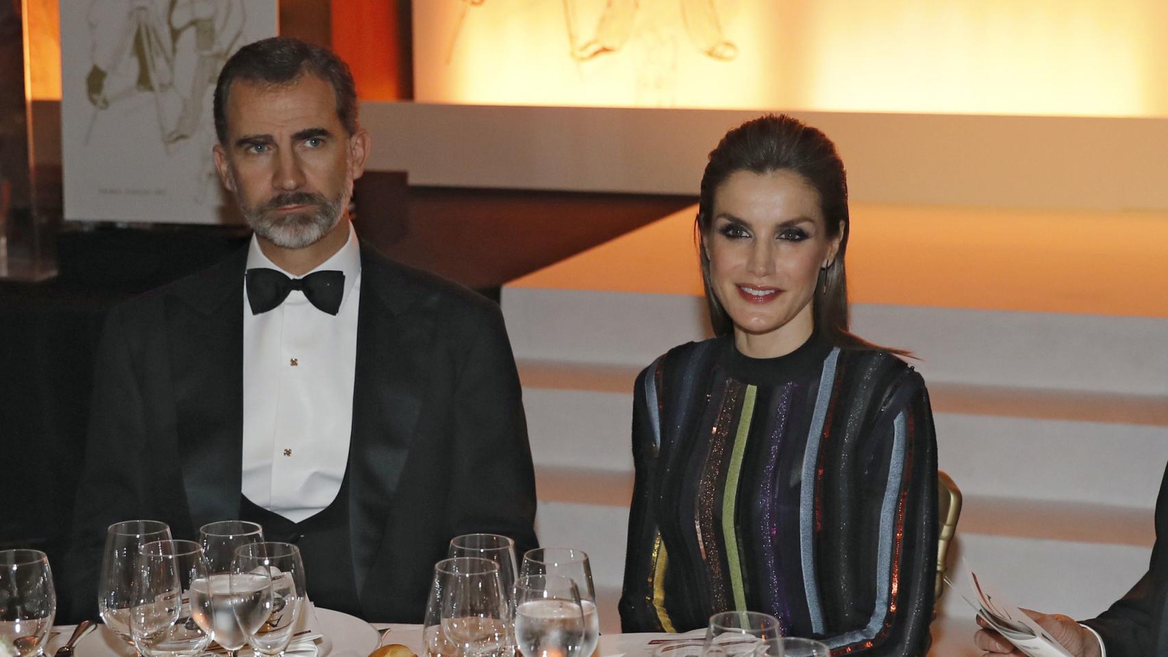 Los reyes, durante la cena de este martes por la noche.