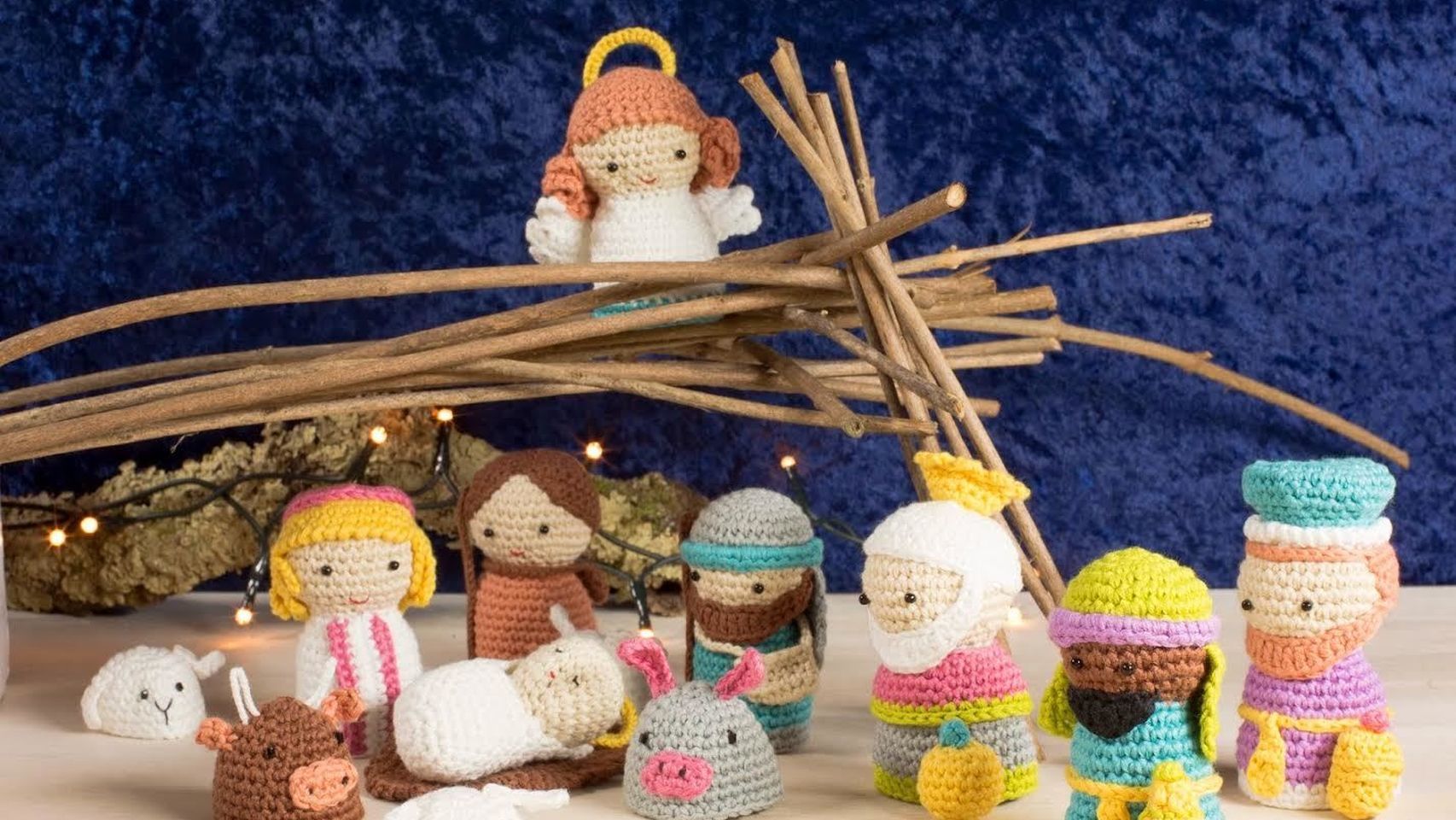 Llega la Navidad... ¡y el árbol no cabe!