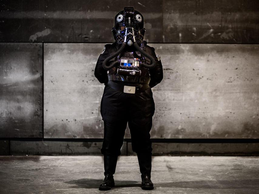 María José, piloto de la Rebel Legion.