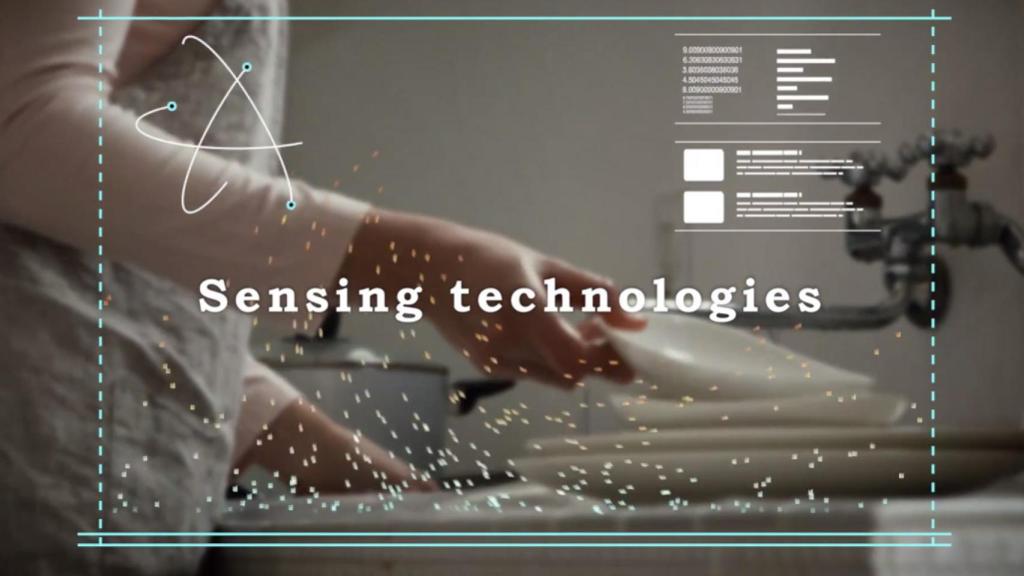 Plen Cube, mitad robot, mitad asistente personal