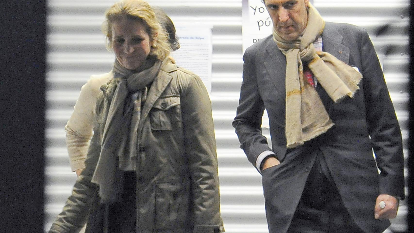 La infanta Elena y Jaime de Marichalar se divorciaron dos años después del cese de convivencia.