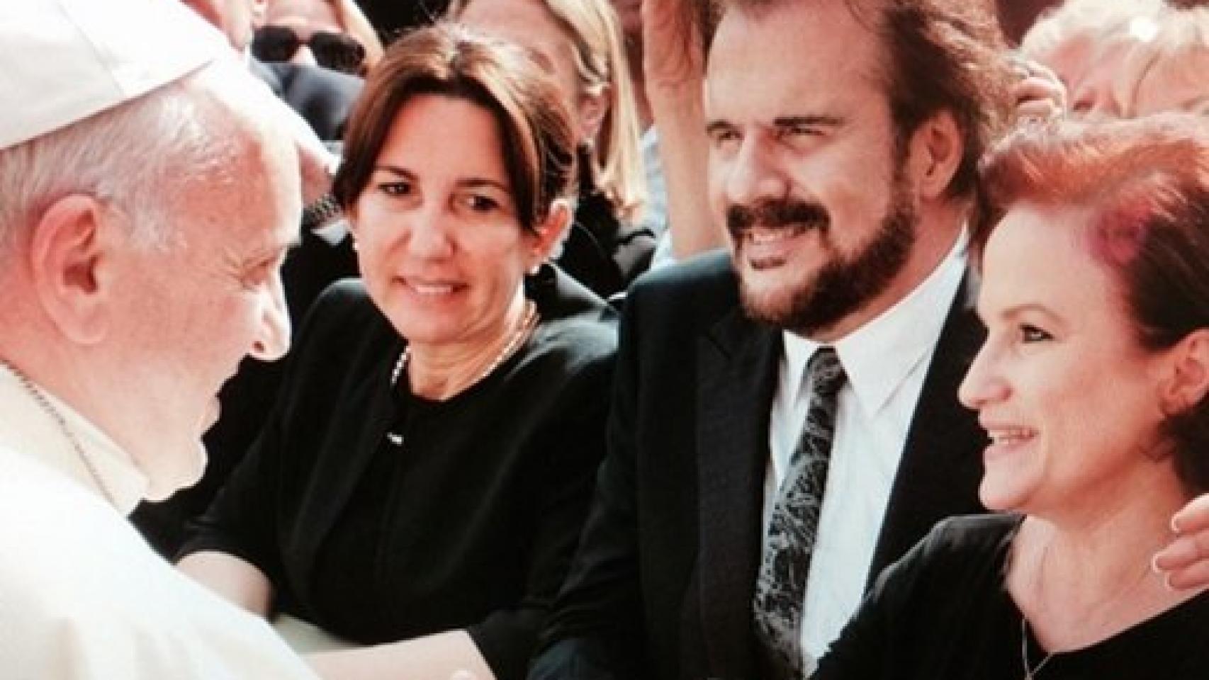 El dúo Pimpinela con el Papa.