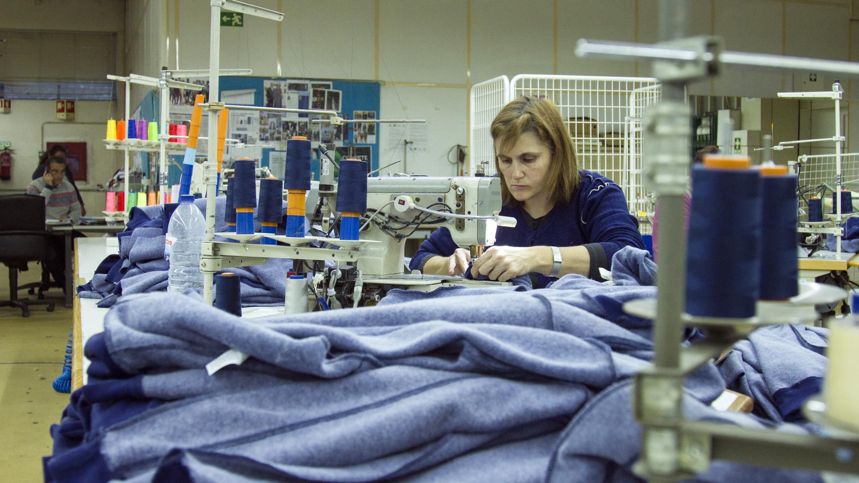 Sindicatos portugueses denuncian un modelo que funciona a costa de los salarios.