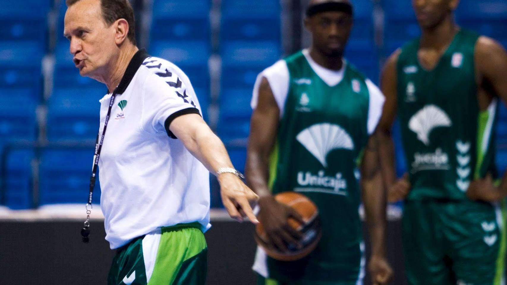 Aíto durante su etapa en Unicaja.