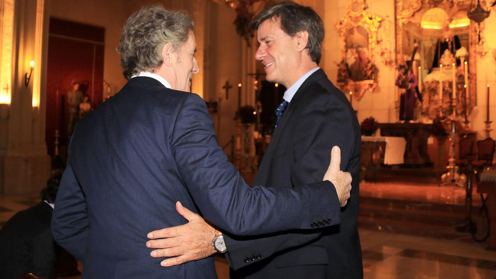 Alfonso Díez (izqda) y Cayetano Martínez de Irujo