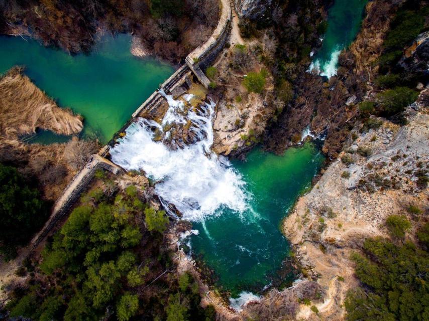 El salto de Poveda, en el Alto Tajo (Guadalajara)  a vista de dron.