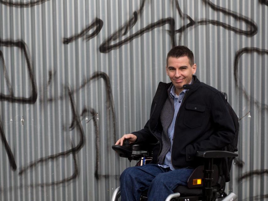 Soto apuesta por que todas las consultas sean vinculantes.