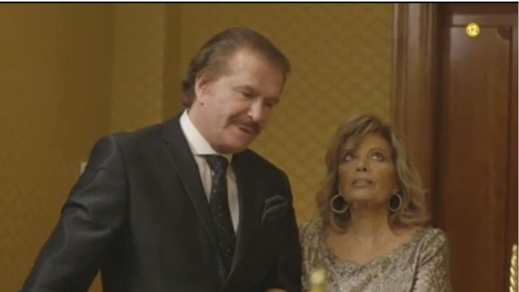 Edmundo y María Teresa Campos en una escena de la segunda temporada del reality