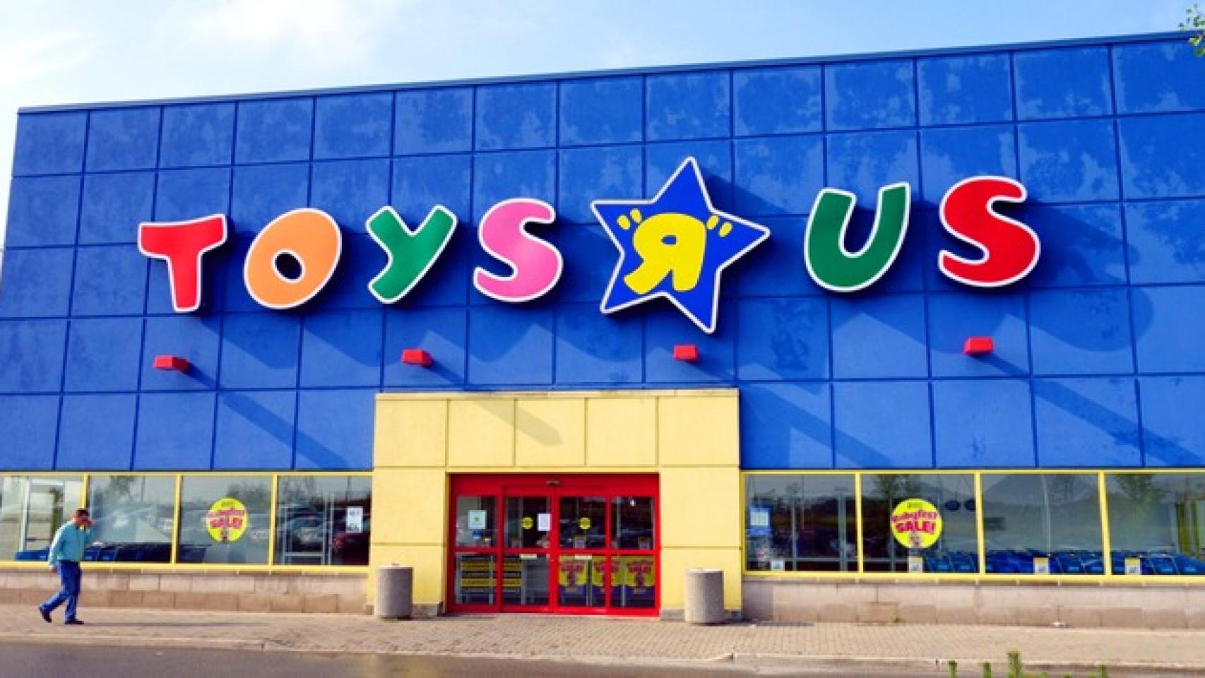Exteriores de un tienda de la juguetera Toys “R” Us.
