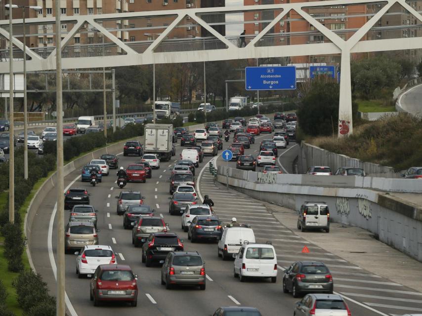 Este jueves sólo podrán circular en el interior de la M-30 los vehículos con matrícula impar
