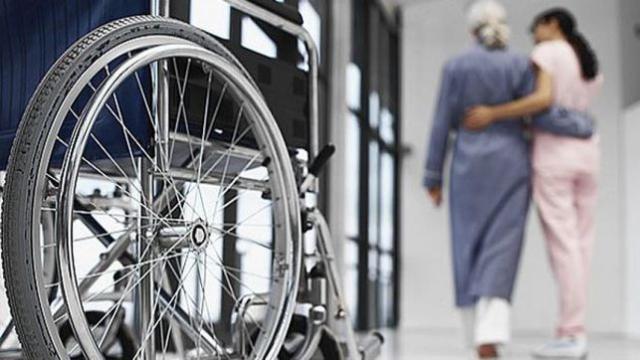 Los tribunales dictan sentencias contradictorias según la comunidad en materia de dependencia