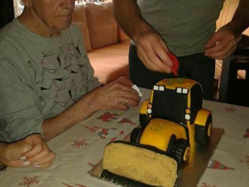 Satur, durante una celebración familiar.