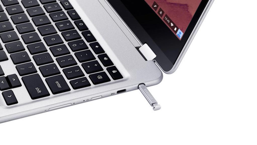 Así se guarda el lápiz táctil.