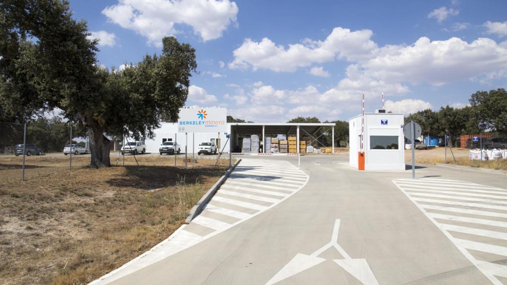 La filial española de la minera australiana se ha gastado ya más de 60 millones de euros.