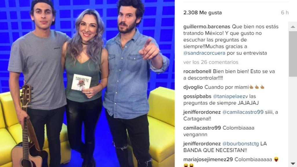 Durante la grabación de un programa en México.