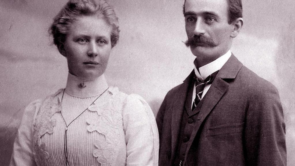 Elizabeth Christ y Friedrich Trump, os abuelos paternos de Donald Trump, en 1918.
