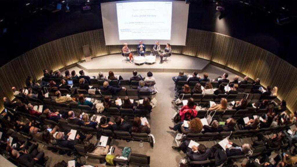 Image: El galerismo toma la palabra