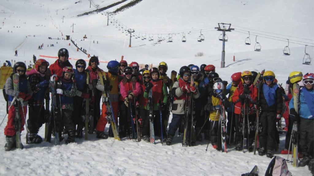 Noticias Palencia, Diputación de Palencia, Bautismo Blanco, Nieve, Esquí, Deportes.
